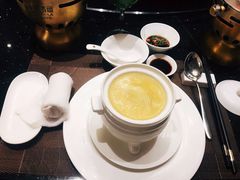 -半岛翡丽海鲜自助餐厅(观风亭店)