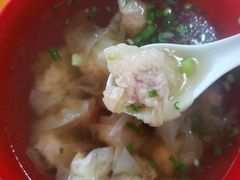 -张阿三馄饨店