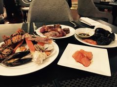 -乐咖啡西餐厅(太湖皇冠假日酒店)