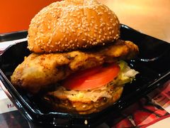 黄金鸡排三明治-The Habit Burger Grill 哈比特汉堡(复兴soho店)