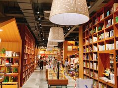 -百新书局(尚悦湾店)