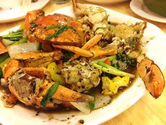 -J Daeng Seafood