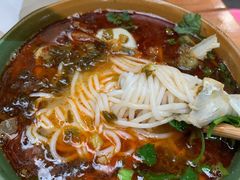 -全家福米线