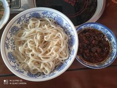 -亿诣蝎府炸酱面羊蝎子火锅(酷车小镇店)