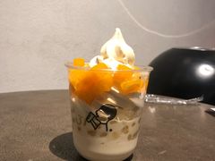 -喜茶(上海打浦桥日月光gelato lab+店)