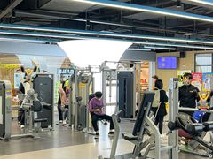 -超鹿运动(五四路恒力城店)