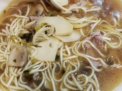 -二扁私房面馆(崂山路店)