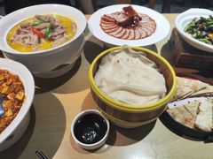 -褚记烤鸭·南京家常菜(雨花客厅店)