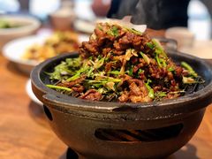 卢员外烤羊肉-壹零捌道·北京烤鸭(车公庄店)