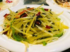 椒蒿土豆丝-帕米朵儿新疆小馆(仙鹤新天地广场店)