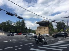 -BHC炸鸡(明洞总店)