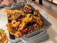 馋嘴香锅牛蛙-佬肥猫·浙江乡村菜(国华广场店)