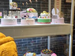 面包甜点陈列柜-糕材生•糕点•生日蛋糕(兴华街店)