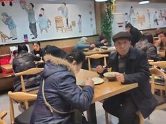 大堂-三好食堂(煎饺·馄饨·肉饼米线·盛世广场店)