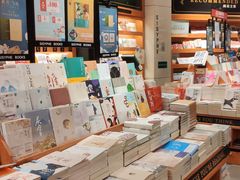 -西西弗书店&矢量咖啡(凯德晶萃广场店)