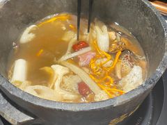 -芸山季·云南野生菌火锅(人民广场来福士店)