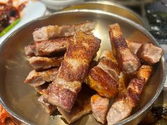 -草家酱蟹炭火烤肉店(珲春南路一店)