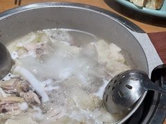 -池云涧自然椰子鸡(万泰汇店)