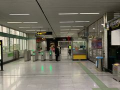 -漕溪路(地铁站)