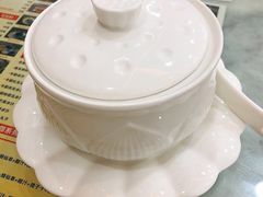 鲜奶雪儿木瓜炖雪燕-捷信牛奶甜品世家(柳巷店)