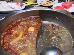 -重庆大队长火锅(凤城八路店)