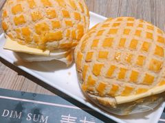 菠萝包-麦龙·新港风料理(江汉路店)