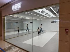 -潮童星少儿模特形体培训(郑州总校)