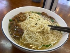 -百年老字号·观振兴蟹黄面·三虾面·苏式面(观前街富仁坊巷店)