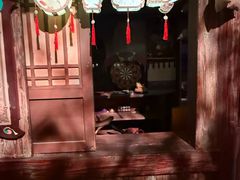 -暴风岛沉浸式体验馆(百联世纪店)