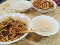 -王菊美食街·王菊面馆(总店)