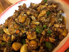 嫩豆腐牛蛙-老三样·美食研究中心(世贸路店)