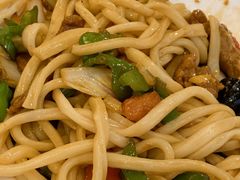 -汗腾格里·风味餐厅(新疆驻京办店)