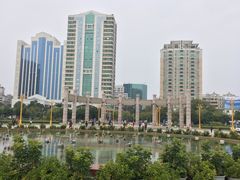 -人民广场