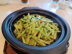 -港丽餐厅(高德置地店)