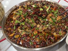 -烧哥美蛙肥肠鱼火锅·十五年社区店