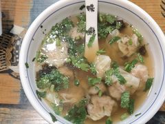 -老谢野馄饨(延安路店)