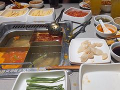 -海底捞火锅(关山保利店)