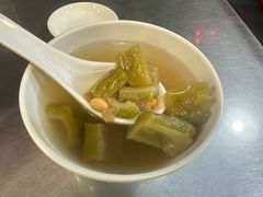 -华香鹅快餐店