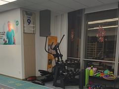 -APT运动康复中心(徐汇万科店)