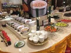 -顺峰海鲜酒楼(省府店)