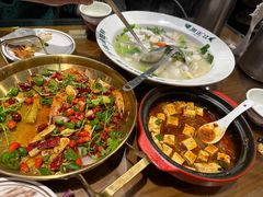 -周正水煮活鱼·吊水鱼(万科店)