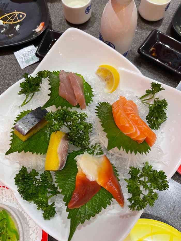 禾绿回转寿司(天娱广场店)-"地理位置交通便利,一般一周都会来一次,经