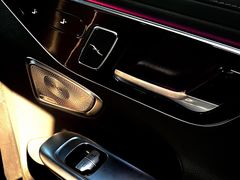 -泰州之星奔驰4S店(海陵店)