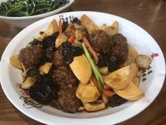 -万小金辣椒炒肉(抚河南路店)