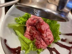 萌萌哒脑花-老牌坊云南鱼豆花火锅(哈西万达店)