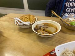 -丽丽三鲜螺蛳粉(田林路店)