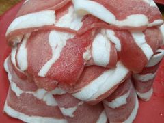 -洞庭洲·防空洞火锅·烧烤·铜锅涮肉(新百广场店)