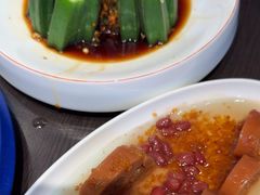 -川流不息·地道川菜·小龙虾(松东路店)