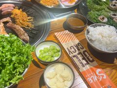 -那胡同里的小烤肉馆(开发区万达店)