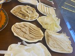 -百草滩羊·长江大酒店餐饮中心